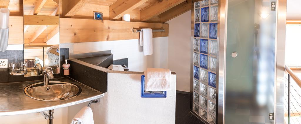 Schnider Bed&Breakfast Und Cafe Vals Luaran gambar
